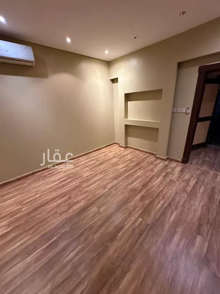 شقة للإيجار في شارع معقل بن سنان ، حي السليمانية ، الرياض ، منطقة الرياض صورة 2