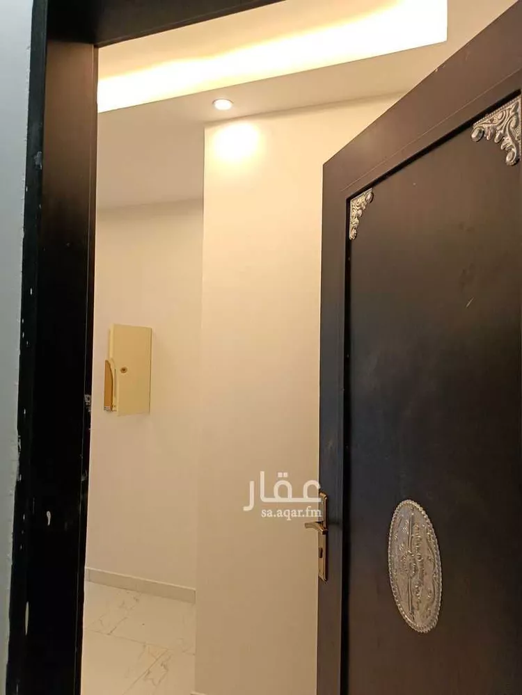 Floor for Rent in Riyadh Taiba 13