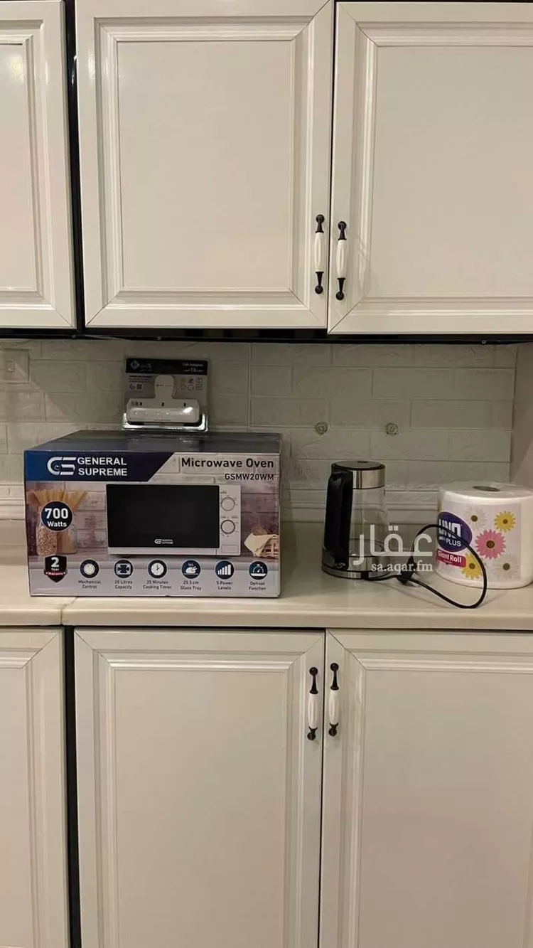 شقة للإيجار في شارع البهاء ابن الحنبلي, حي الحدائق, مدينة ينبع, منطقة المدينة المنورة صورة 4