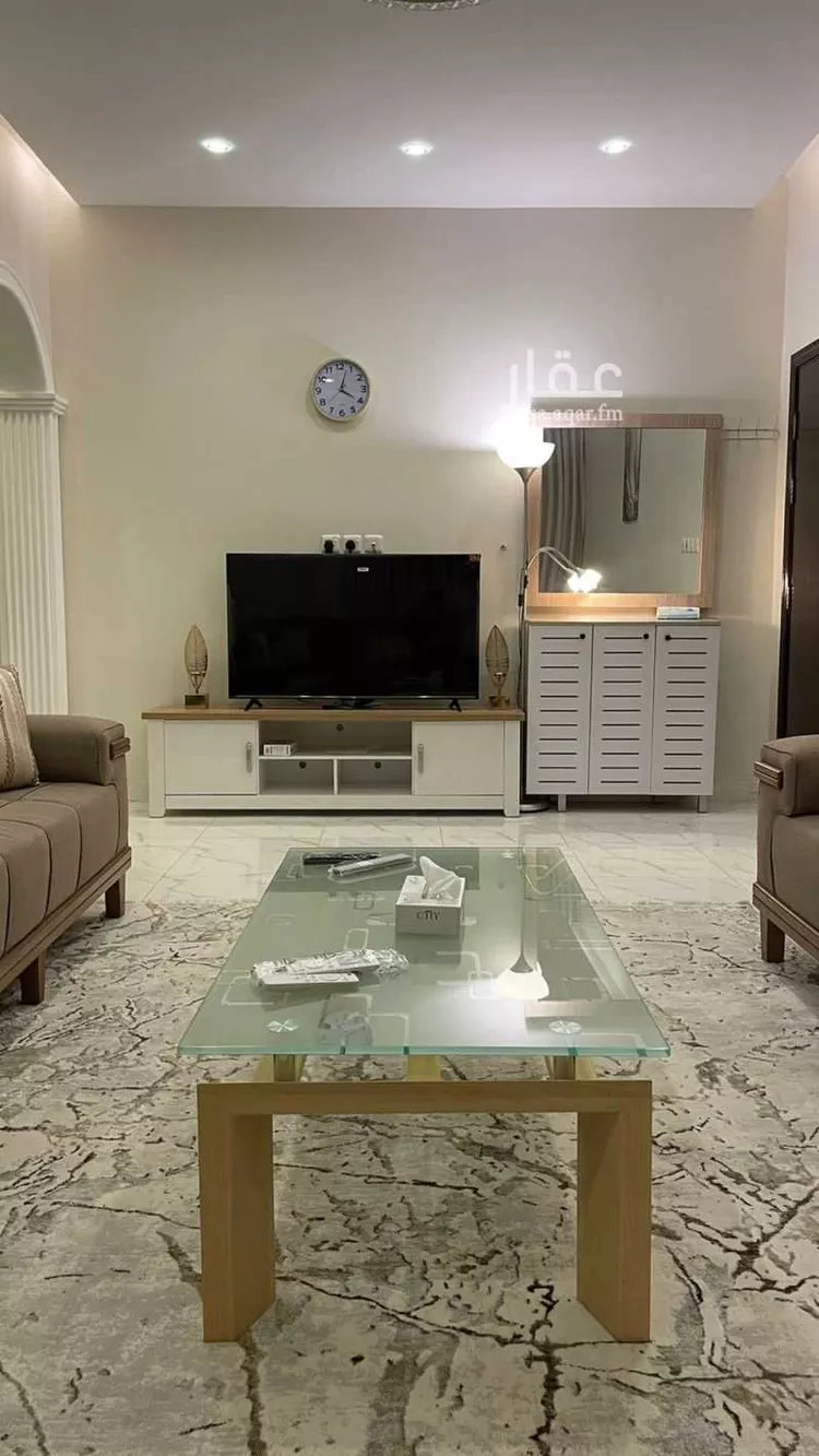 شقة للإيجار في شارع البهاء ابن الحنبلي, حي الحدائق, مدينة ينبع, منطقة المدينة المنورة صورة 3