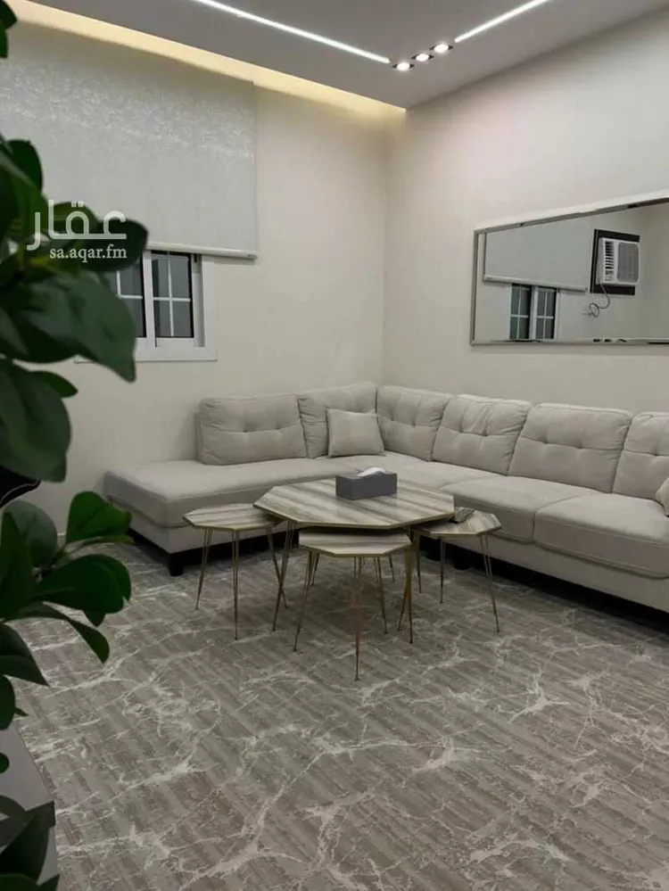 شقة للإيجار في شارع البهاء ابن الحنبلي ، حي الحدائق ، ينبع ، ينبع