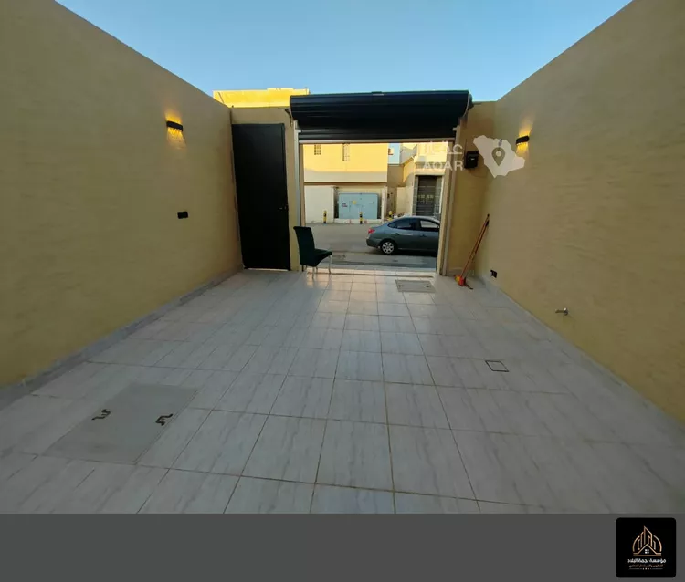 Floor for Sale in Riyadh As Suwaidi Al Gharabi صورة 5