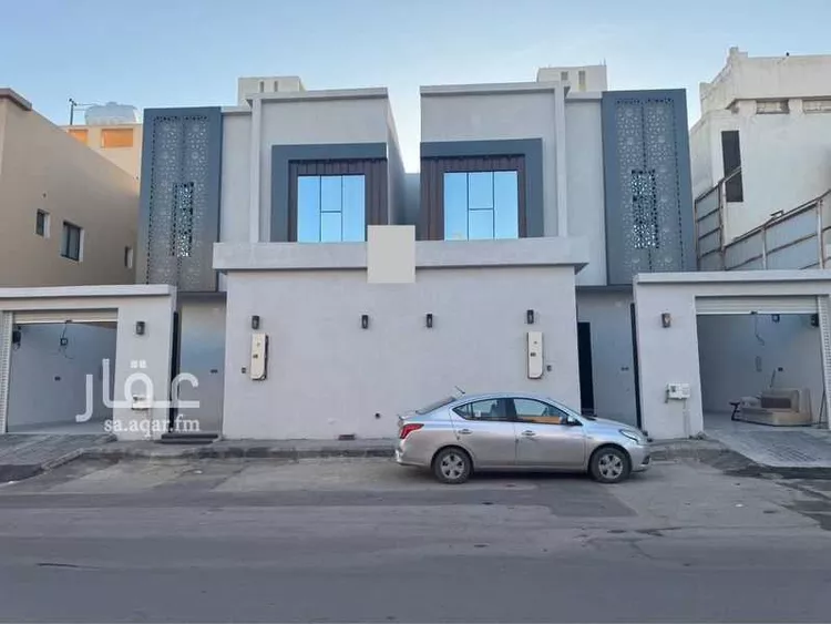 Villa for Sale in Riyadh Al Uraija Al Wusta