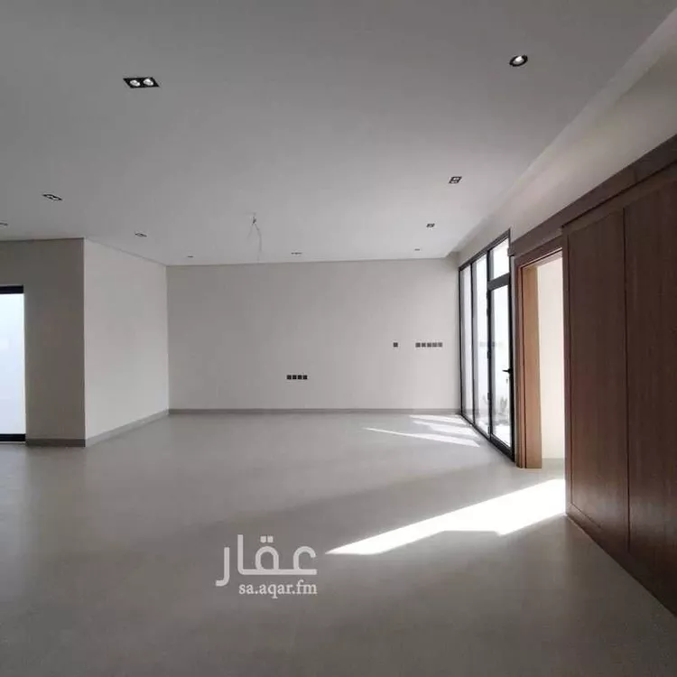 فيلا للبيع في شارع منصور البهوتي, حي بدر, مدينة الرياض, منطقة الرياض صورة 5