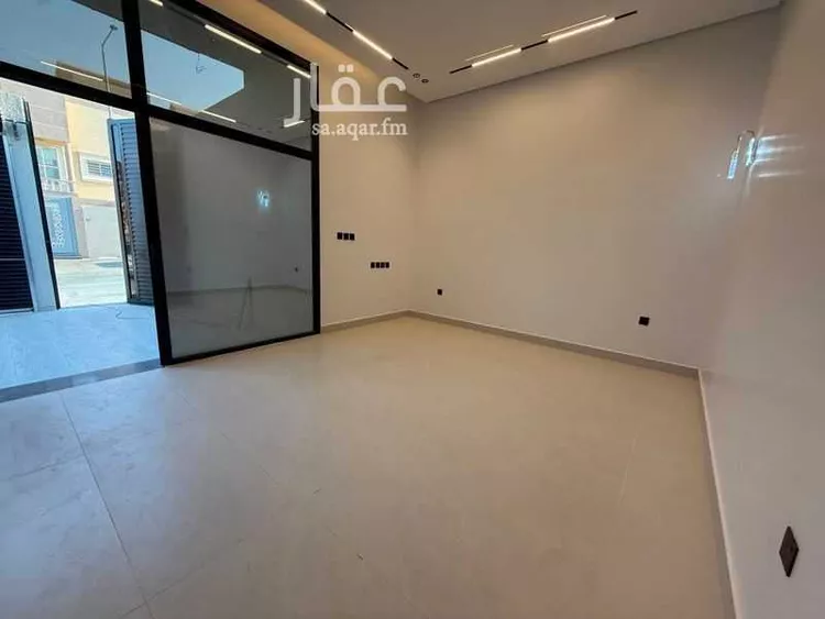 دور للبيع في شارع حسن عباس شربتلي, حي العوالي, مدينة الرياض, منطقة الرياض صورة 5