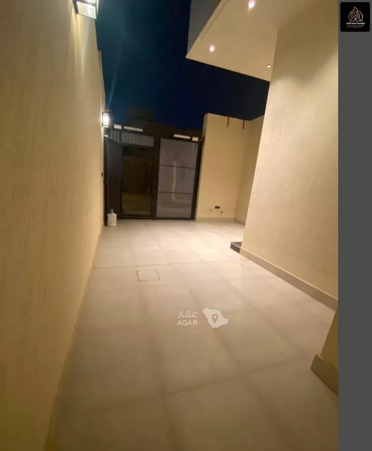 Floor for Sale in Riyadh As Suwaidi Al Gharabi صورة 3