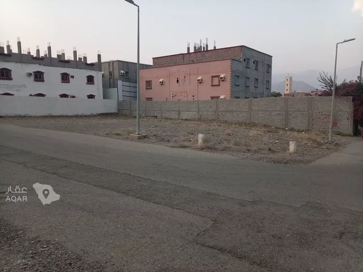 أرض للبيع في شارع الفتح ، قلوة ، قلوة