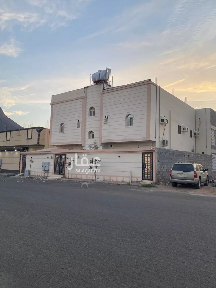 عمارة للبيع في شارع سعيد بن جهمان, حي أبو مرخة, مدينة المدينة المنورة, منطقة المدينة المنورة