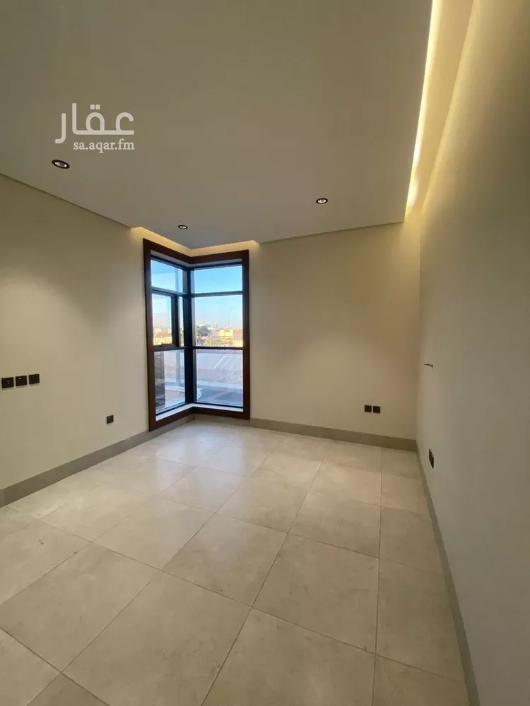فيلا للبيع في شارع يحيى بن ابي طالب, حي الدفاع, مدينة المدينة المنورة, منطقة المدينة المنورة 6