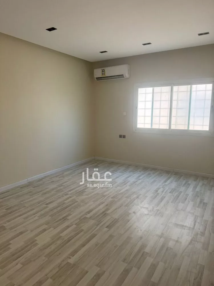فيلا للإيجار في شارع سعيد بن محمد, حي الغدير, مدينة الرياض, منطقة الرياض صورة 3