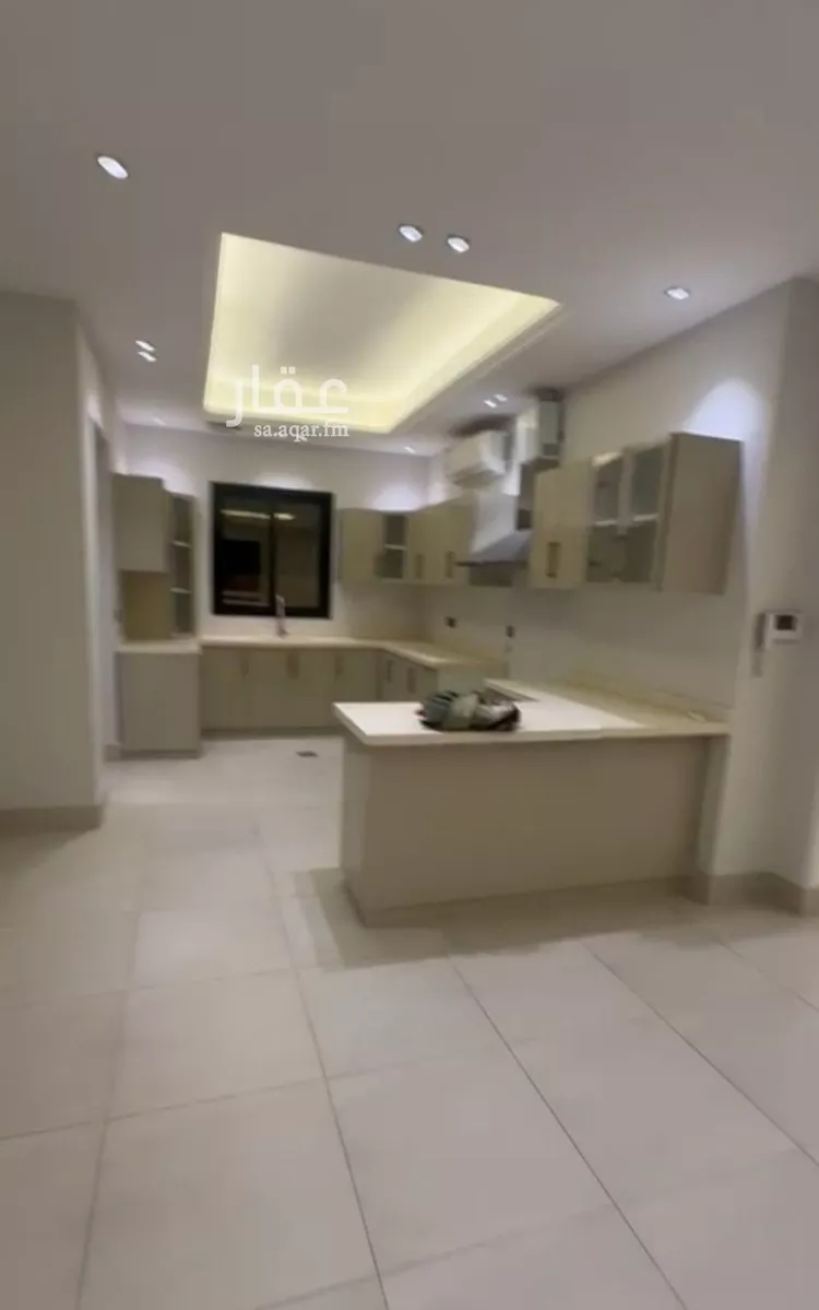 شقة للإيجار في شارع الشيخ صالح بن عبدالعزيز آل الشيخ, حي القيروان, مدينة الرياض, منطقة الرياض