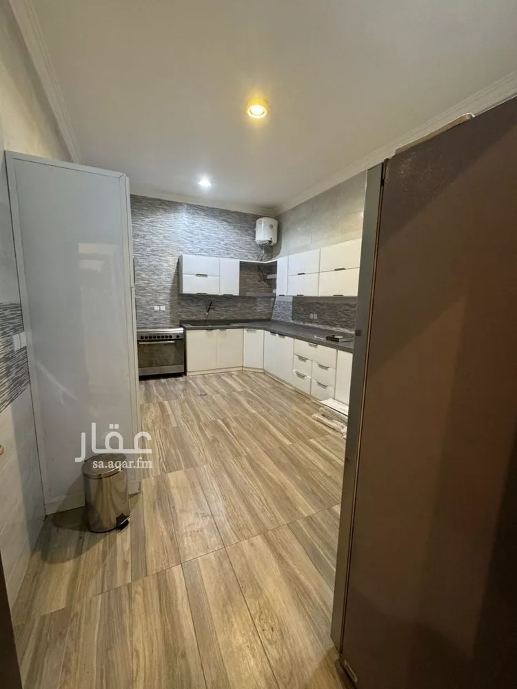 شقة للإيجار في شارع الأمير مشعل بن عبد العزيز, حي عرقة, مدينة الرياض, منطقة الرياض