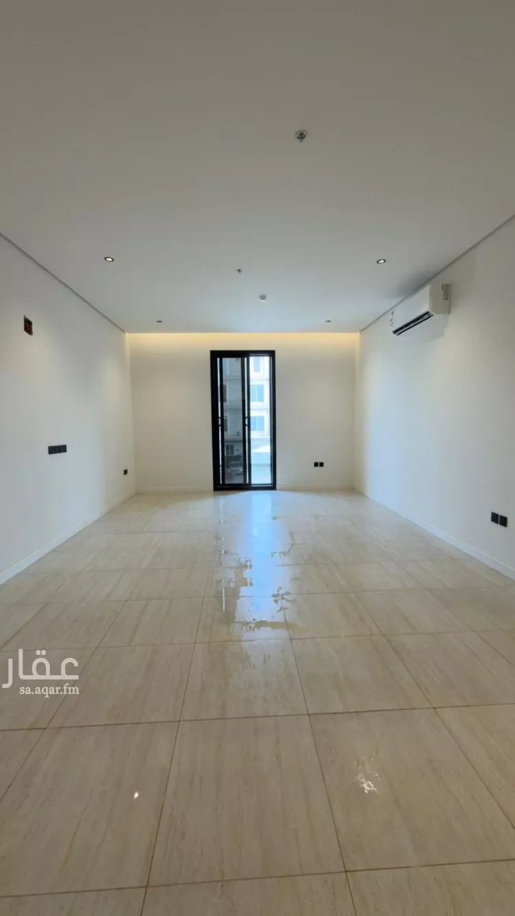 شقة للإيجار في شارع الشيخ صالح بن عبدالعزيز آل الشيخ, حي القيروان, مدينة الرياض, منطقة الرياض