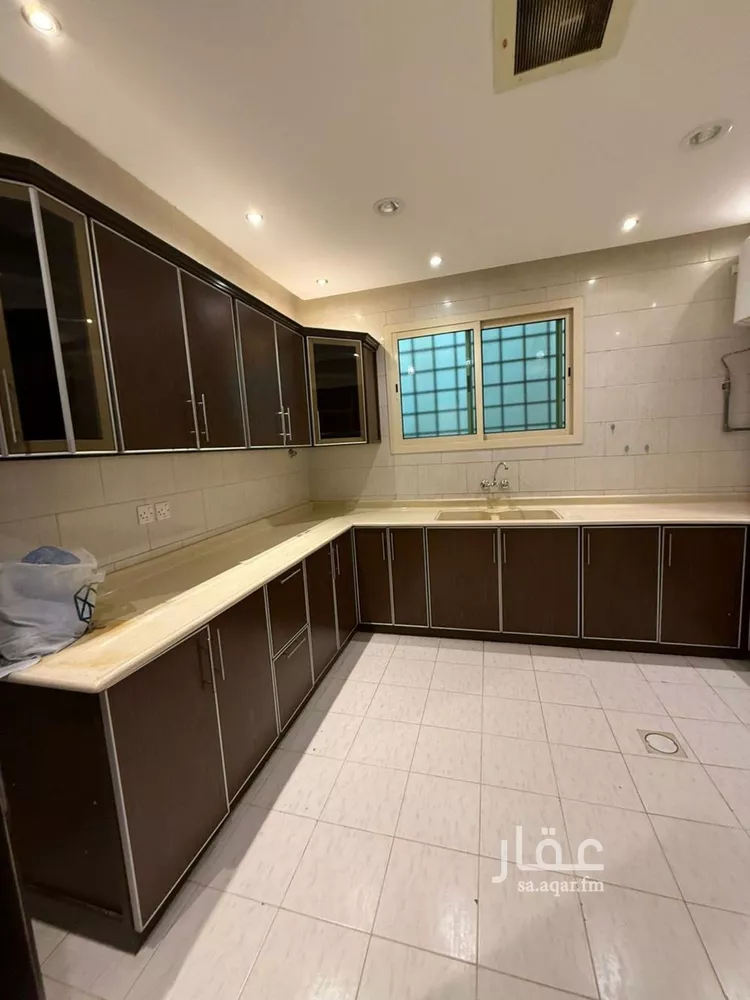 شقة للإيجار في شارع الأمير مشعل بن عبد العزيز, حي عرقة, مدينة الرياض, منطقة الرياض