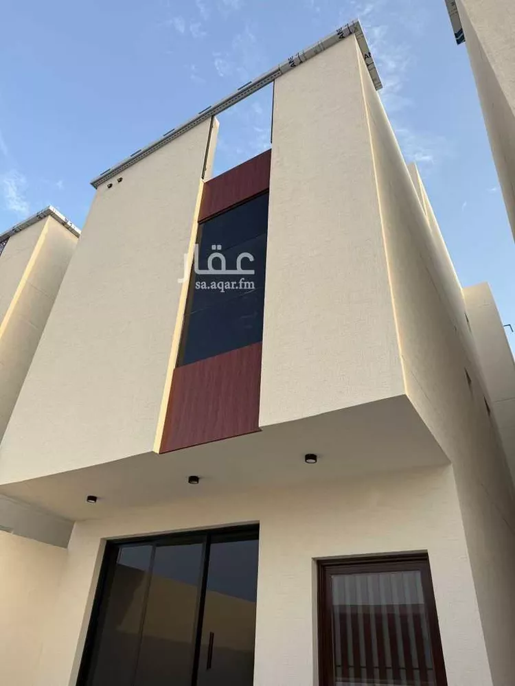 فيلا للبيع في شارع الهفوف, حي الصواري, مدينة الخبر, المنطقة الشرقية 1 صورة