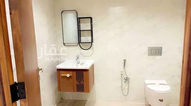 دور للبيع في شارع الأمير سعود بن محمد بن مقرن, حي طويق, مدينة الرياض, منطقة الرياض 13