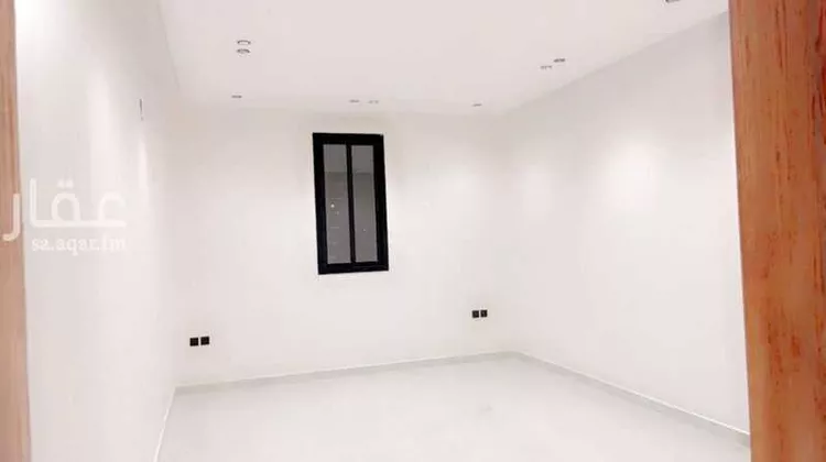 دور للبيع في شارع الأمير سعود بن محمد بن مقرن, حي طويق, مدينة الرياض, منطقة الرياض 15