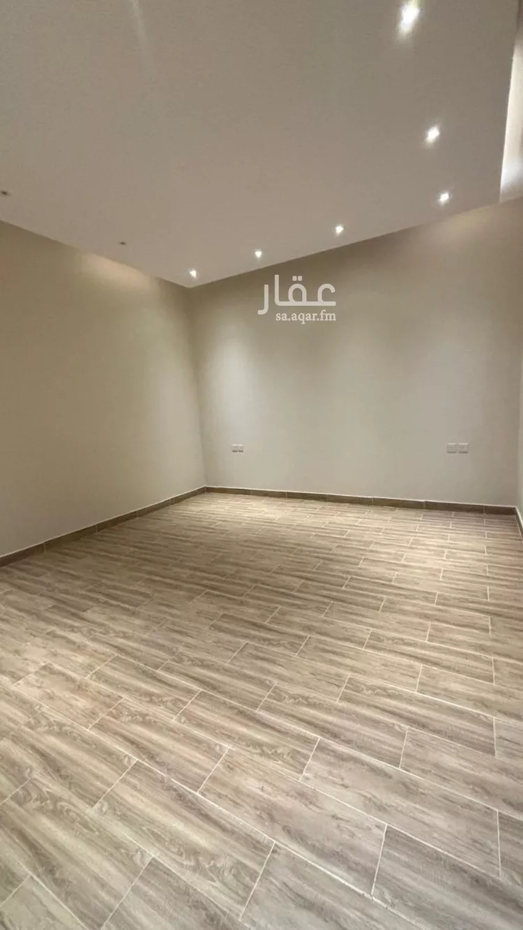 فيلا للبيع في شارع سعيد الطائي, حي العاقول, مدينة المدينه المنوره, منطقة المدينة المنورة صورة 3