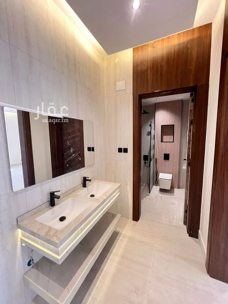 دور للبيع في شارع لقيط بن ناشرة, حي أبو مرخة, مدينة المدينة المنورة, منطقة المدينة المنورة