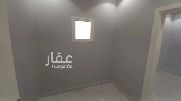 دور للبيع في شارع يزيد بن عبدالله الكاتب, حي العزيزية, مدينة المدينه المنوره, منطقة المدينة المنورة صورة 2