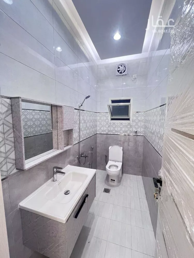 دور للبيع في شارع محمد بن جعشم, حي الصناعية, مدينة المدينة المنورة, منطقة المدينة المنورة صورة 5