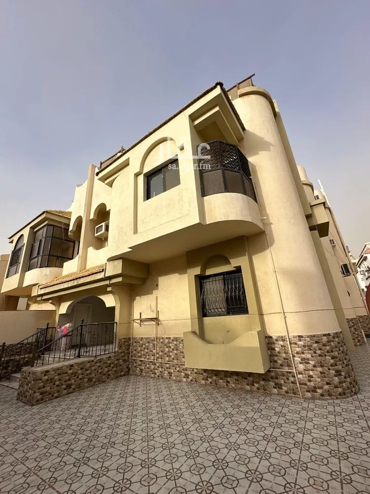 Villa for Sale in Jeddah Al Nahdah صورة 3