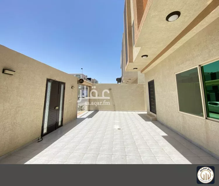 Villa for Sale in Al Khobar At Tahliyah صورة 4