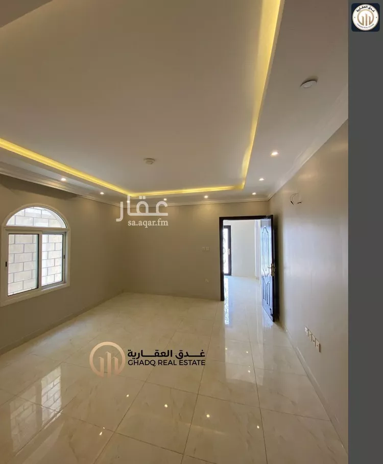 فيلا للإيجار في شارع 28ب, حي الشراع, مدينة الخبر, المنطقة الشرقية صورة 2