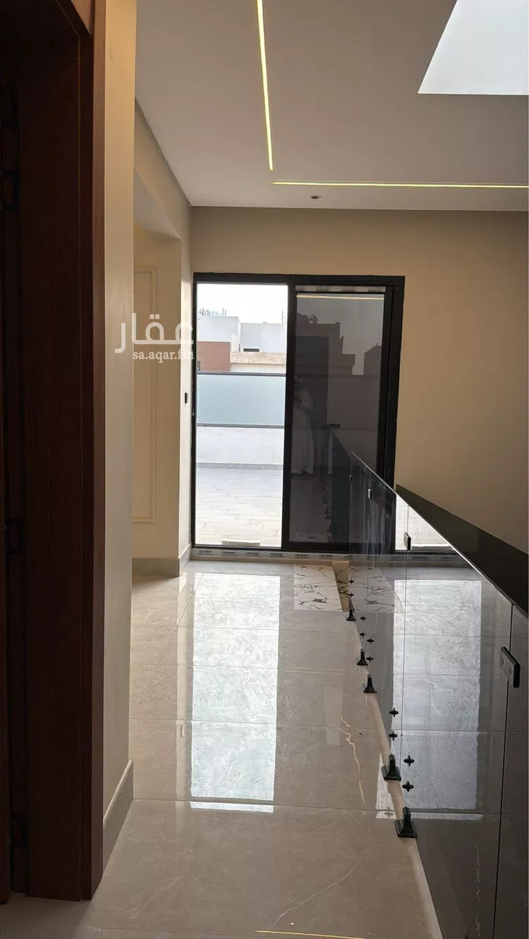 Villa for Sale in Riyadh As Safaa 10