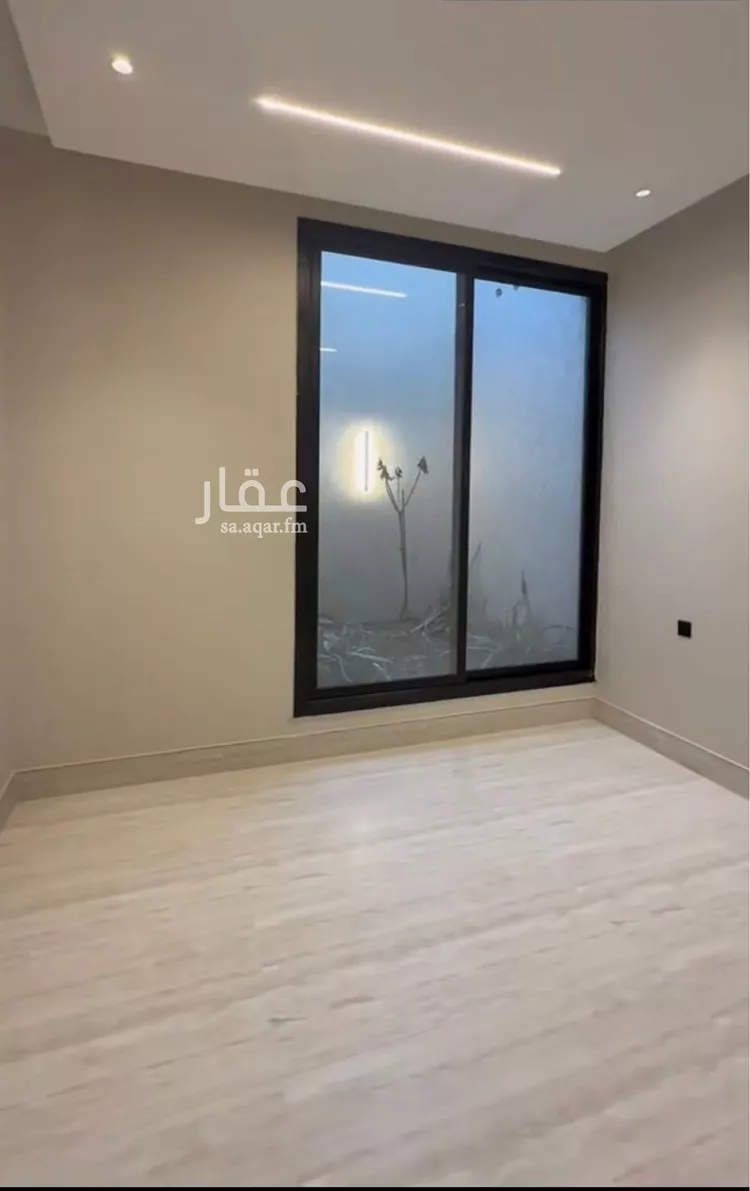 Floor for Sale in Riyadh As Safaa 7
