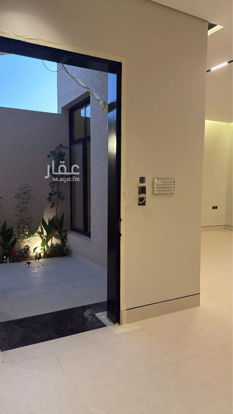 دور للبيع في شارع ابن الجعيان, حي المنار, مدينة الرياض, منطقة الرياض 7