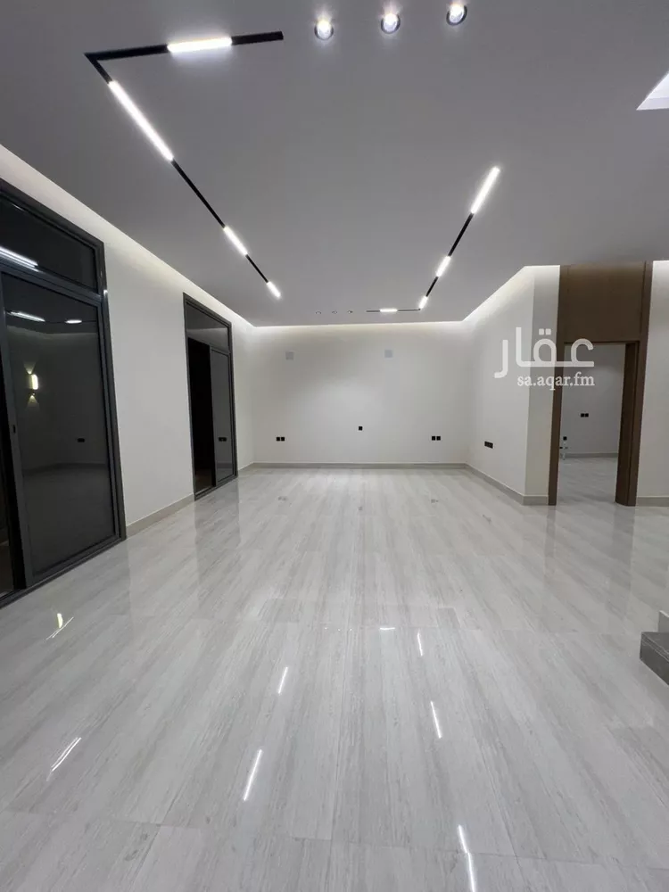 فيلا للبيع في شارع ابن المنذر, حي الصفاء, مدينة الرياض, منطقة الرياض صورة 2