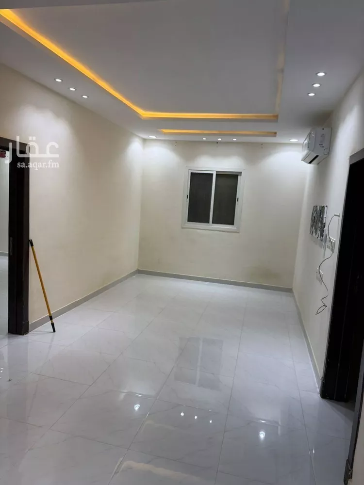 فيلا للإيجار في شارع رقم 158, حي ظهرة لبن, مدينة الرياض, منطقة الرياض