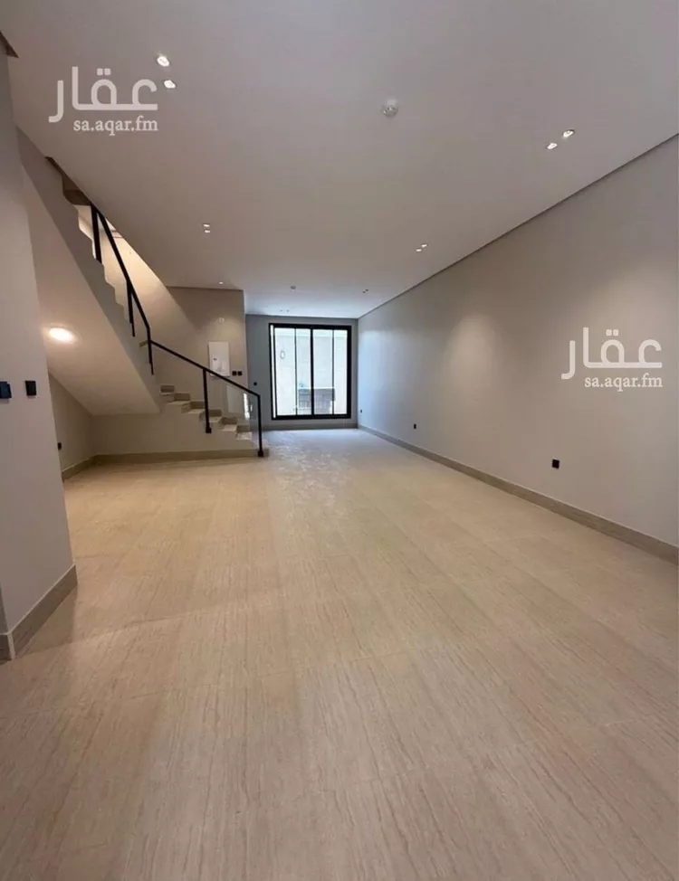 فيلا للإيجار في شارع يوسف اللخمي, حي الرمال, مدينة الرياض, منطقة الرياض صورة 5