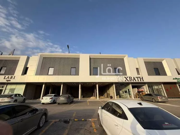 Building for Rent in Riyadh Ar Rimal 13