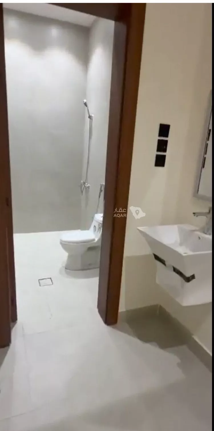Building for Rent in Riyadh Ar Rimal 4
