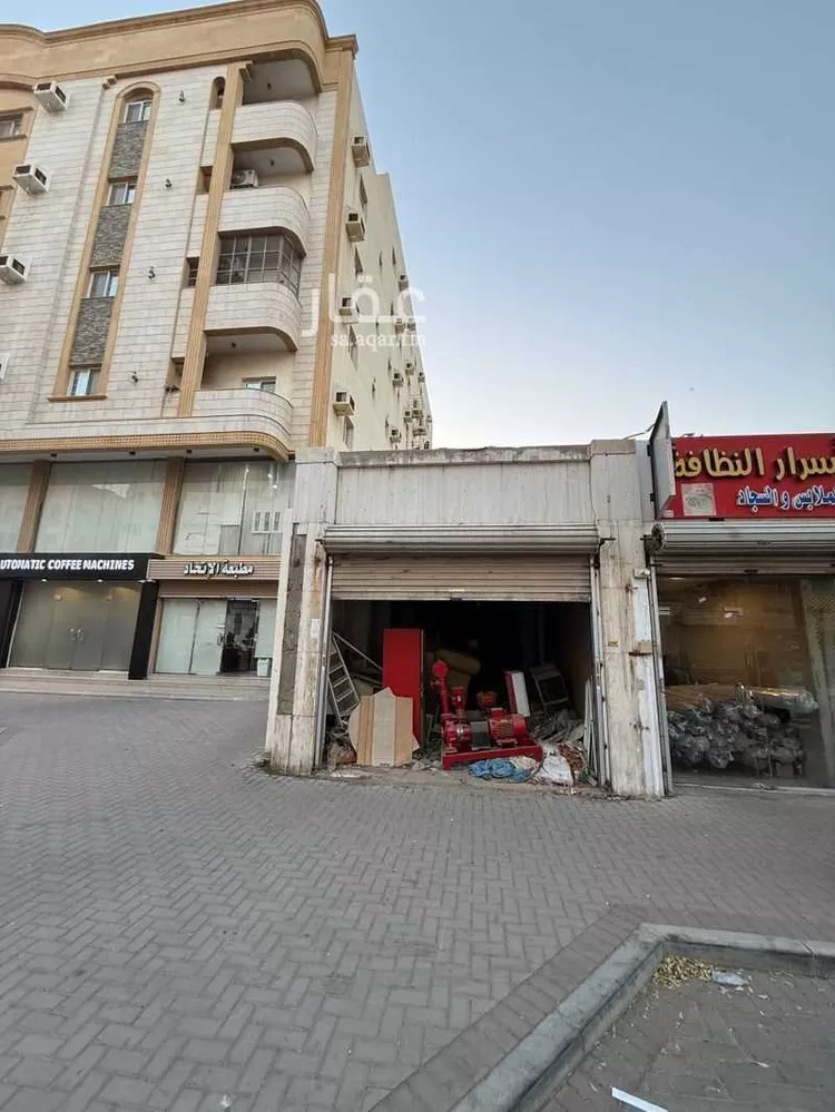 محل للإيجار في شارع خالد ابن الوليد, حي الشرفية, مدينة جدة, منطقة مكة المكرمة