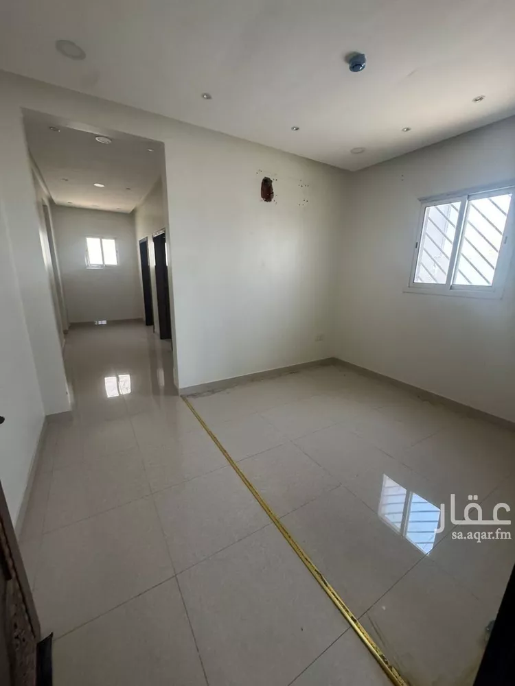 مكتب تجاري للإيجار في شارع عبادة بن الصامت, حي الروضة, مدينة الرياض, منطقة الرياض صورة 4