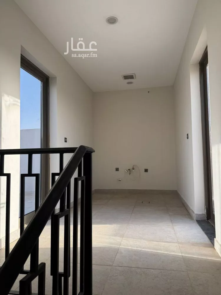 دور للإيجار في شارع أحمد بن محمد البغدادي, حي عكاظ, مدينة الرياض, منطقة الرياض صورة 2
