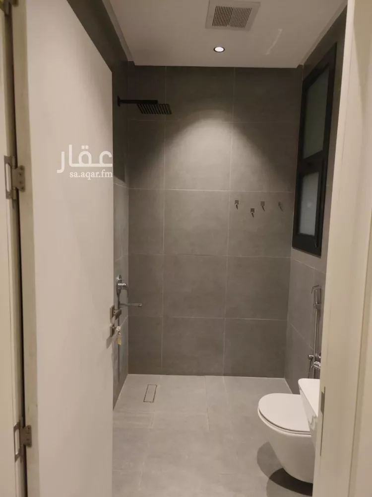 شقة للإيجار في شارع شهيد الدين ثم الوطن عبدالرحمن سعيد عبد, حي السعادة, مدينة الرياض, منطقة الرياض صورة 3