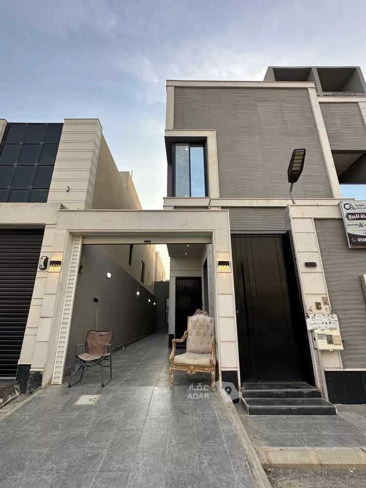 Floor for Rent in Riyadh Al Janadriyah