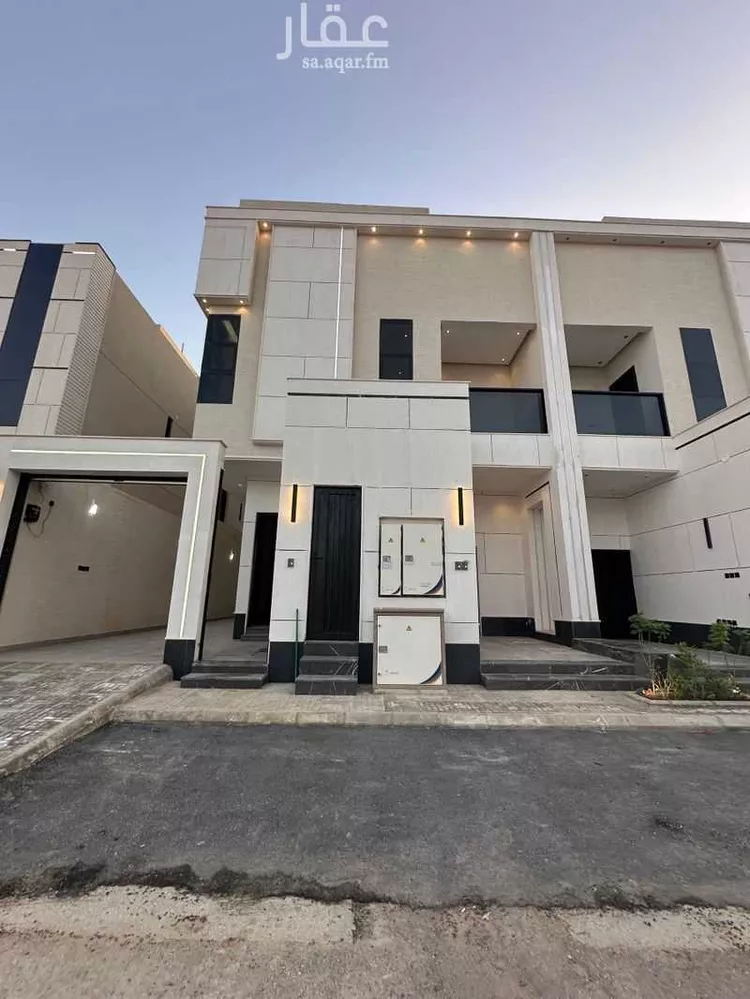 Floor for Sale in Riyadh Al Janadriyah