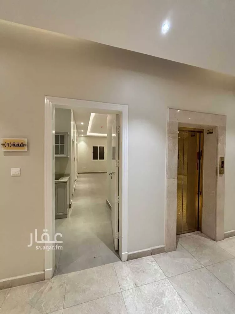 شقة للإيجار في شارع الفرزدق, حي الضباط, مدينة الرياض, منطقة الرياض صورة 2