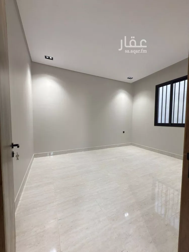 فيلا للبيع في شارع البحيرات, حي العريجاء الغربي, مدينة الرياض, منطقة الرياض صورة 5