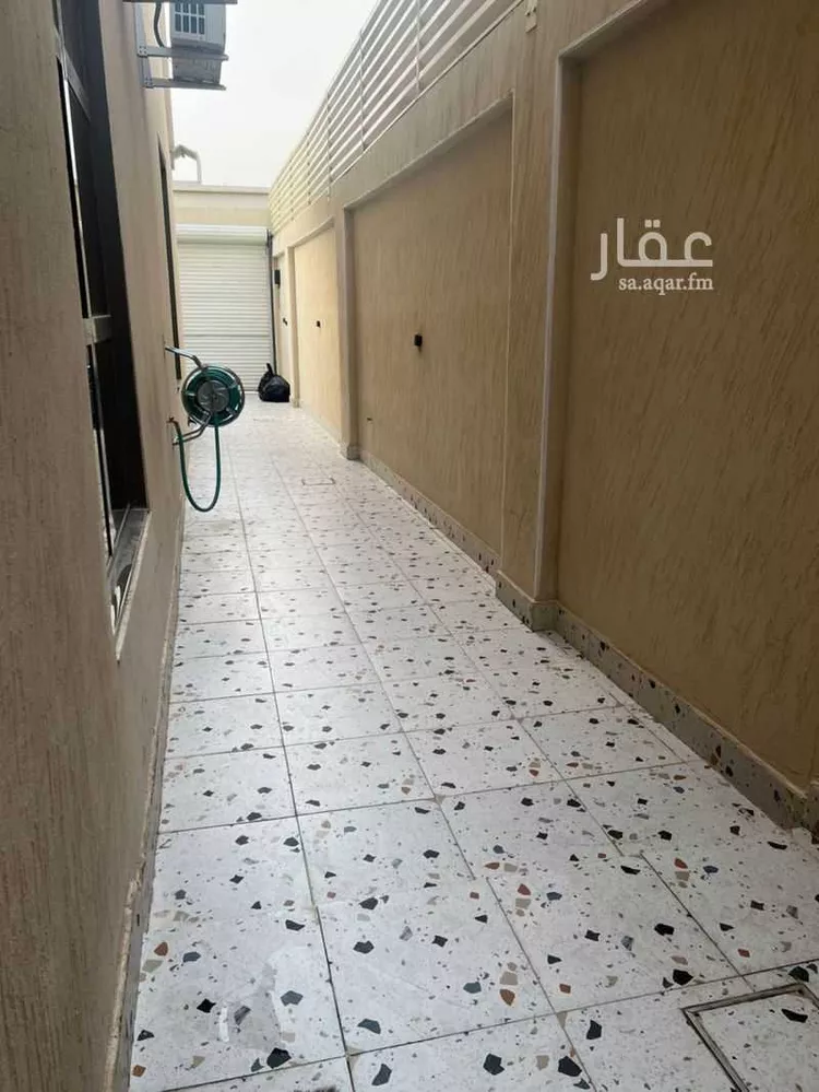 دور للبيع في شارع محمد بن الربيع الجيزي, حي طويق, مدينة الرياض, منطقة الرياض 1 صورة