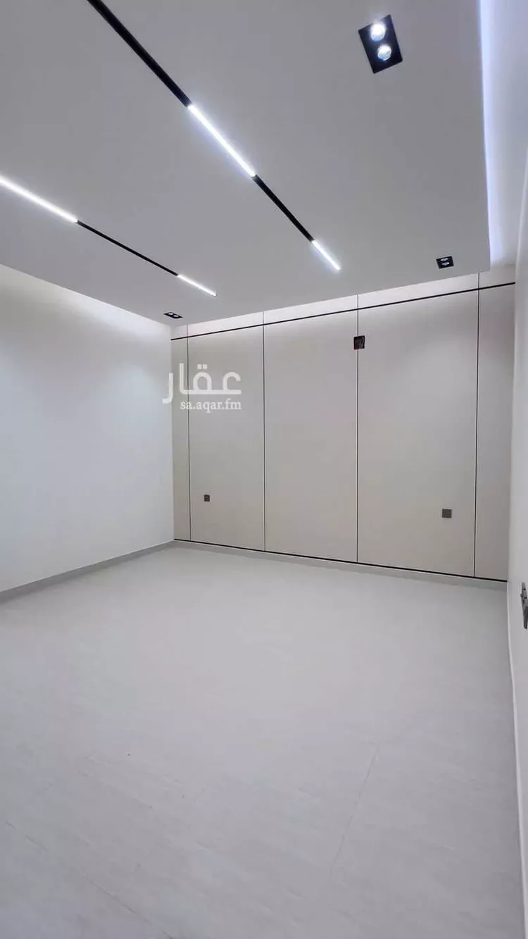 فيلا للبيع في شارع 426 الرمال, حي الرمال, مدينة الرياض, منطقة الرياض صورة 2