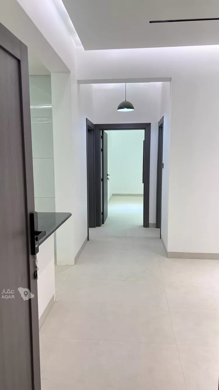 شقة للبيع في شارع سعيد بن مقرن, حي الملز, مدينة الرياض, منطقة الرياض 2