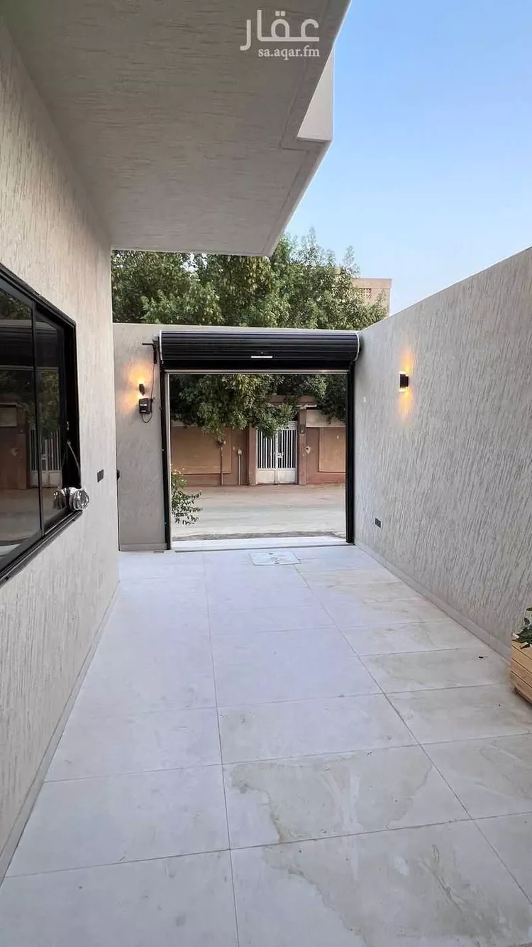Floor for Sale in Riyadh Al Malaz 10