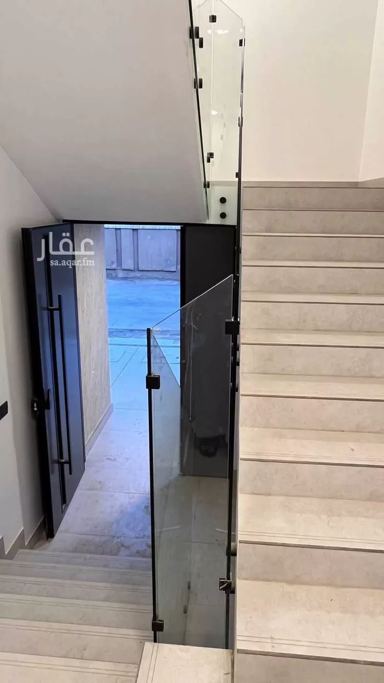 دور للبيع في شارع سعيد بن مقرن, حي الملز, مدينة الرياض, منطقة الرياض صورة 4