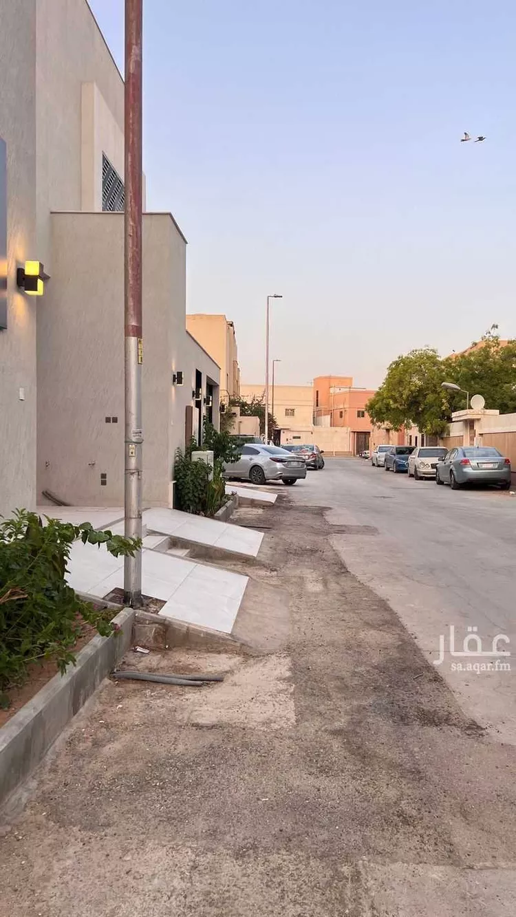 دور للبيع في شارع سعيد بن مقرن, حي الملز, مدينة الرياض, منطقة الرياض صورة 2